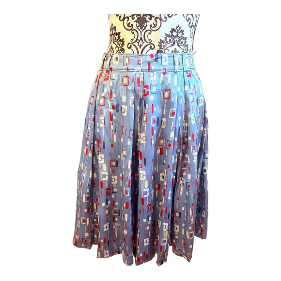 VERA WANG LAVENDER LABEL Silk Pleated Skirt - Picture 2 of 9